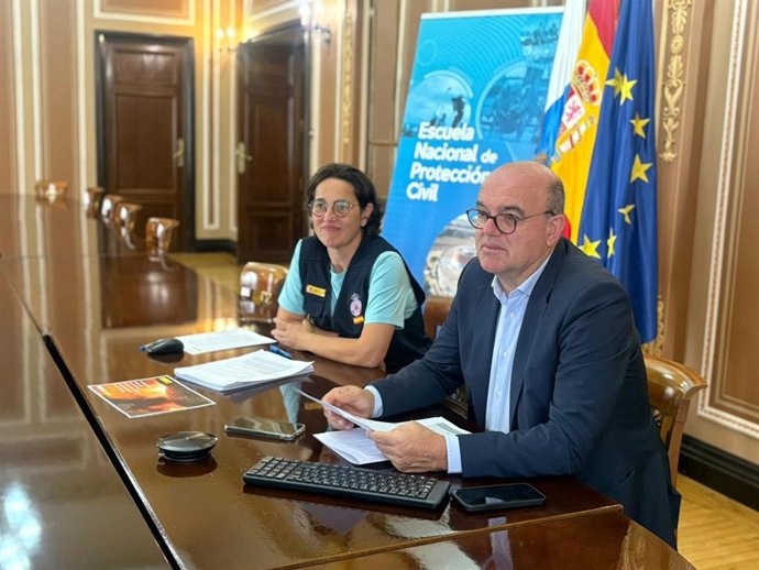 El delegado del Gobierno en Canarias, Anselmo Pestana, en la inauguración de un curso de gestión en riesgo volcánico