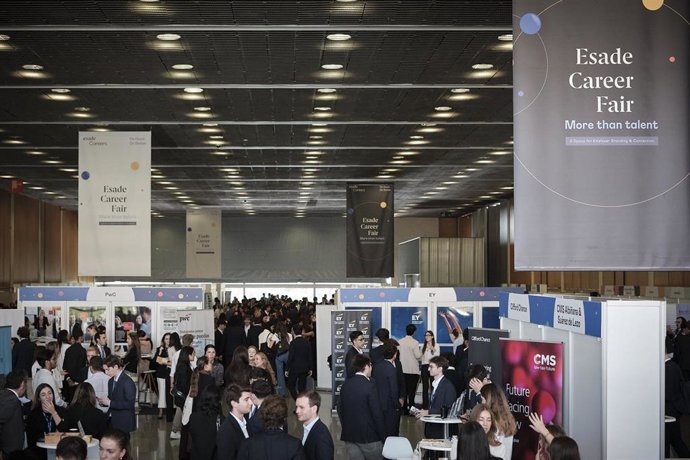 Un momento de la feria Esade Career Fair