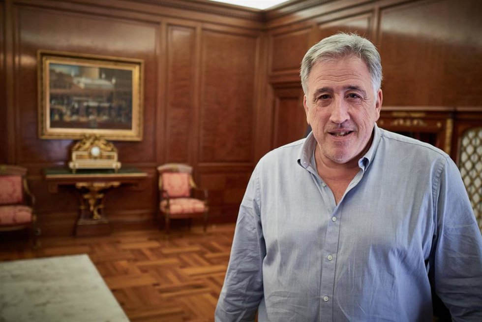 Archivo - El alcalde de Pamplona, Joseba Asiron, en una imagen de archivo