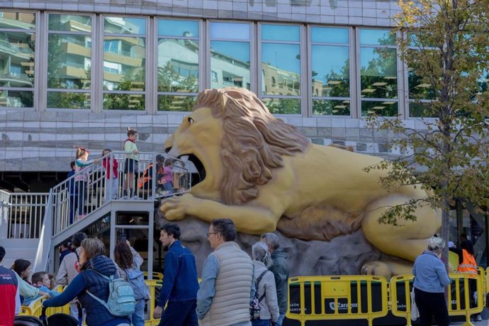 El León Garganchón, en la sede central de Ibercaja.