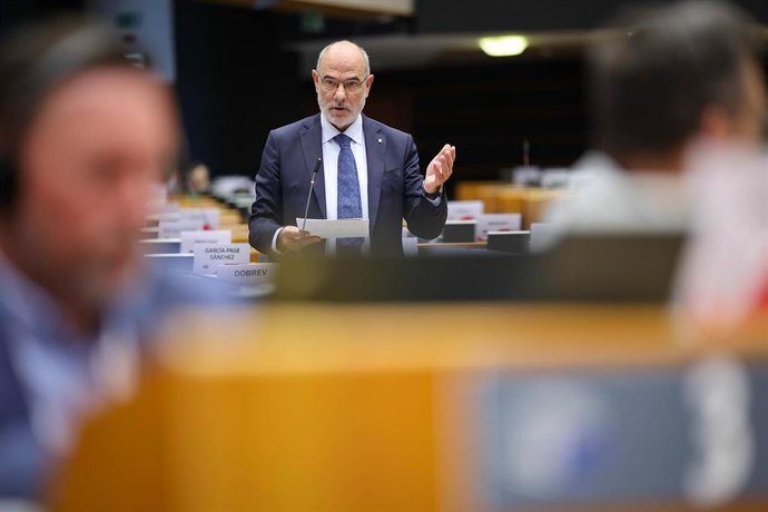 Archivo - El conseller de Unión Europea y Acción Exterior de la Generalitat, Jaume Duch, en una imagen de archivo