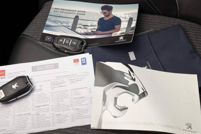 PIE DE FOTO: MID Car ofrece coches multimarca certificados con garantía ampliada y trámite rápido