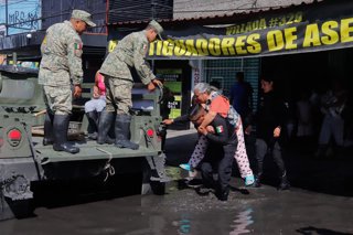 México.- Ascienden a 64 los muertos por las fuertes lluvias caídas en cinco estados de México