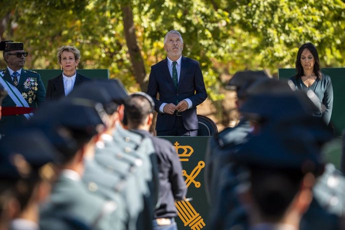 El ministro del Interior, Fernando Grande-Marlaska, junto a la secretaria de Estado de Seguridad, Aina Calvo, y la directora general de la Guardia Civil, Mercedes González, durante el acto central de la Patrona de la Guardia Civil