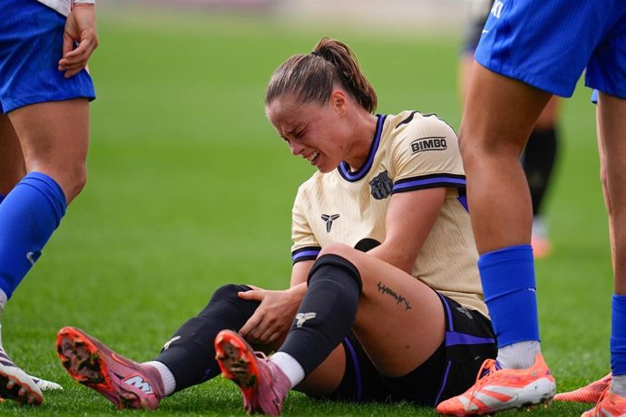 Ewa Pajor of FC Barcelona hurts during the Spanish Women League, Liga F, football match played between Atletico de Madrid and FC Barcelona at Centro Deportivo Alcala de Henares on October 12, 2025 in Madrid, Spain.
