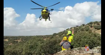 Auxiliada tras lesionarse una rodilla al caerse en un desfiladero de Valdeprados