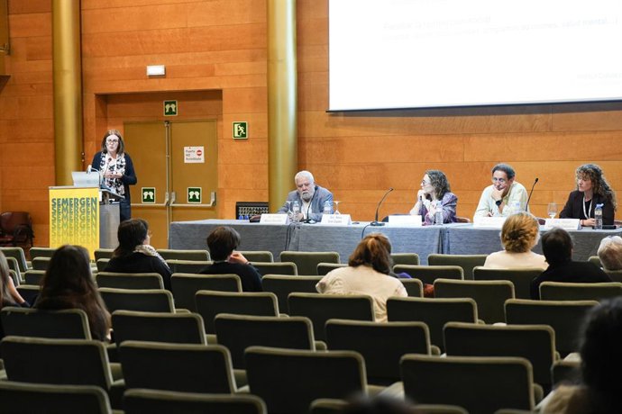 Mesa redonda 'Doenças de alta prevalência em detentos e elementos-chave na coordenação intra-extrapenitenciária', durante o 47º Congresso Nacional da SEMERGEN.