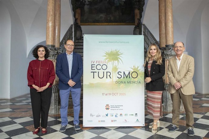 Presentación de la IV Feria de Ecoturismo que se celebrará en Doña Mencía del 17 al 19 de octubre.