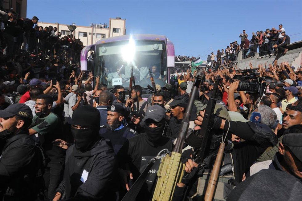 Llegada de presos palestinos a Jan Yunis, en el sur de la Franja de Gaza