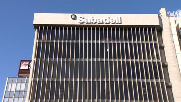Sabadell informa que solo el 2,8% de accionistas con acciones en la banco ha ace