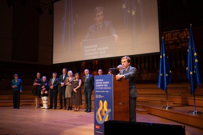 El alcalde de Madrid, José Luis Martínez-Almeida, en la ceremonia de entrega de los premios.