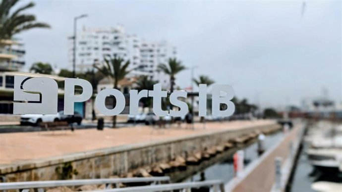 Archivo - Cartel de PortsIB