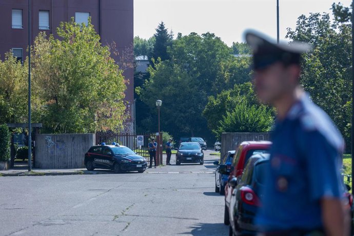 Archivo - Arquivo - Oficiais Carabinieri italianos em Milão (arquivo)