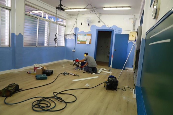 Renovación de suelos de aulas de Infantil en Marbella