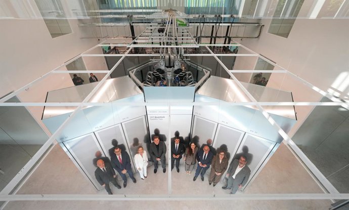 Europako lehenengo IBM Quantum System Two ordenagailu kuantikoa inauguratu dute Donostian