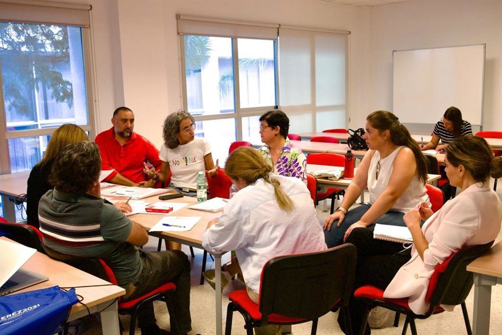 Imagen de personas reunidas en las Ágoras Projects Lab pra recabar proyectos para la candidatura de Jerez a Capital Europea de la Cultura en 2031