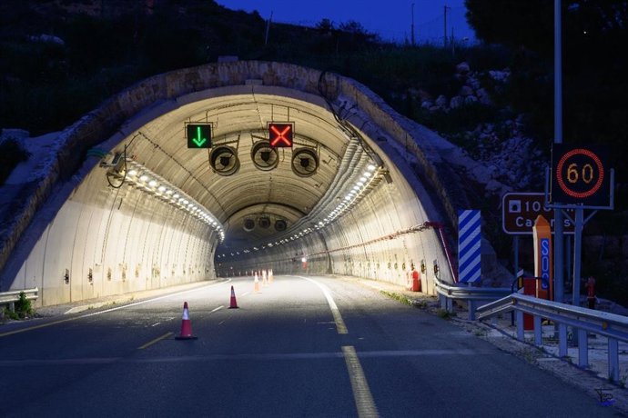 Túnel Casares, AP-7