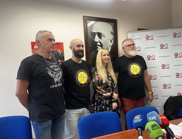 Representantes de las organizaciones sindicales que han intervenido en la rueda de prensa.