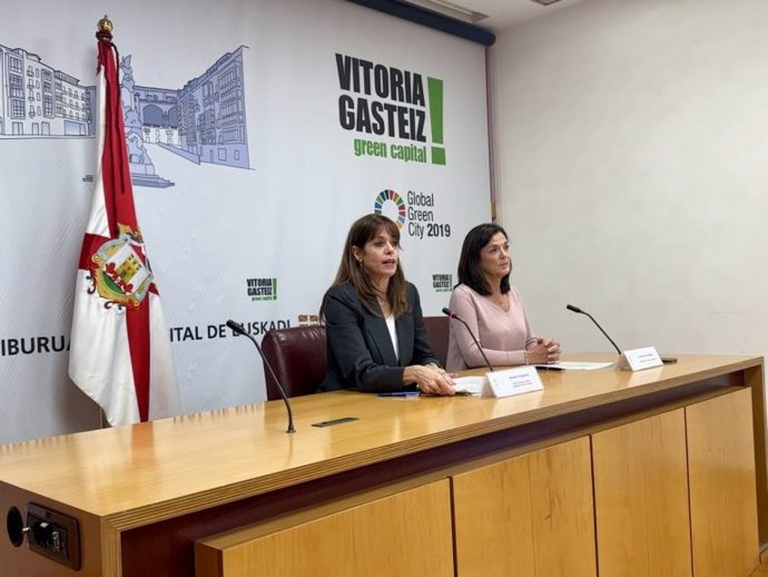 Maider Etxebarria y Beatriz Artolazabal