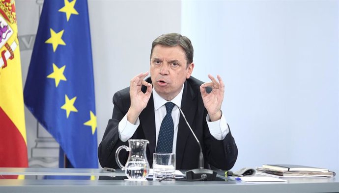 Archivo - El ministro de Agricultura, Pesca y Alimentación, Luis Planas, en una imagen de archivo.