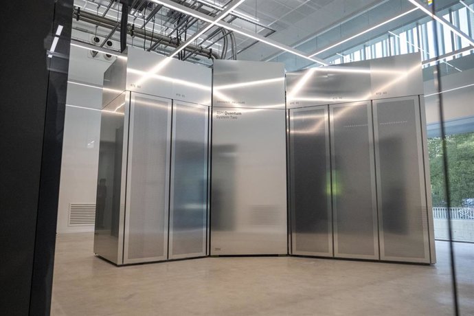 Inauguración del primer IBM Quantum System Two de Europa, en el centro Joxe Mari Korta, a 14 de octubre de 2025, en San Sebastián, Guipúzcoa, País Vasco (España)