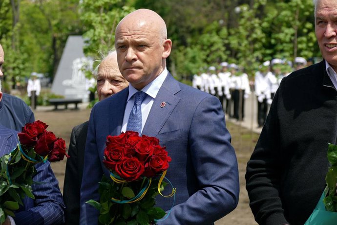Archivo - May 12, 2023, Odesa, Ukraine: Odesa city head Hennadii Trukhanov is pictured during the inauguration of Prokhorivskyi Square upon restoration and the commemorations of the Righteous Among the Nations, Odesa, southern Ukraine.