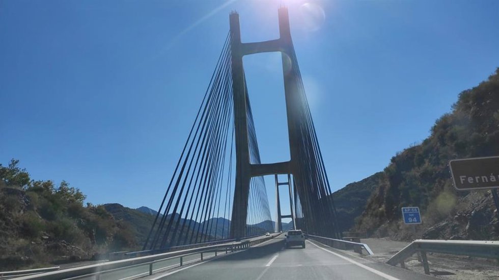 Archivo - Autopista del Huerna