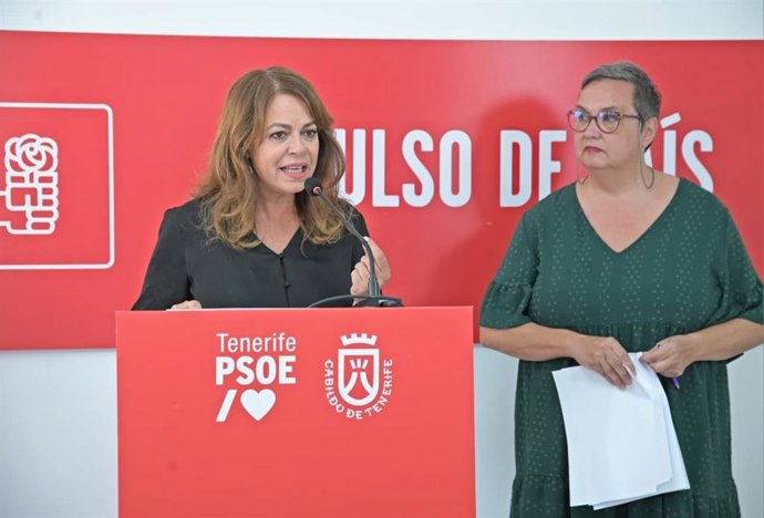 La secretaria general del PSOE de Tenerife, Tamara Raya, y la consejera insular Marian Franquet