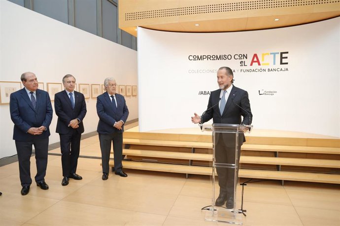 Inauguración de la exposición 'Compromiso con el arte'