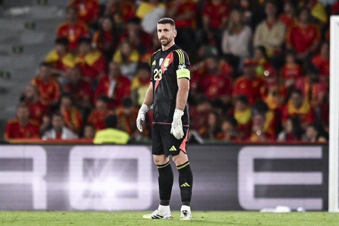 Unai Simon of Spain looks on during the FIFA World Cup 2026 Group E European qualification football match between Spain and Georgia at Manuel Martinez Valero Stadium on October 11, 2025 in Elche, Spain.