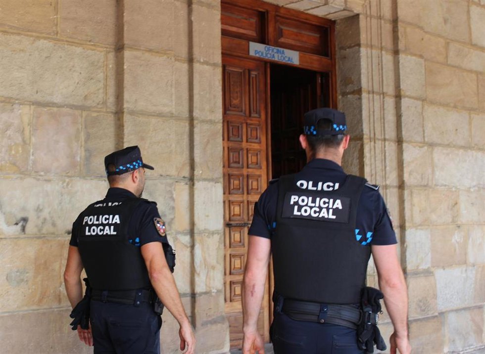 Archivo - Policía Local de Reinosa