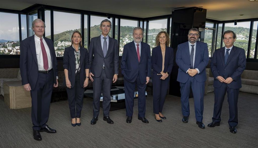 Nuevo patronato de la fundación Caixabank.