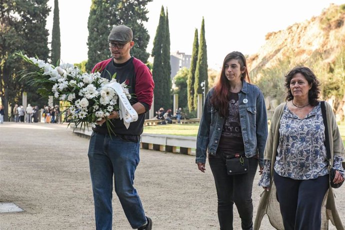 La CUP en el homenaje a la tumba del expresidente de la Generalitat Lluís Companys en el 85 aniversario de su fusilamiento