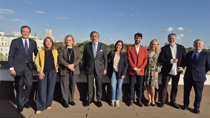 Coloquio sobre Las Fortalezas de la España Plural