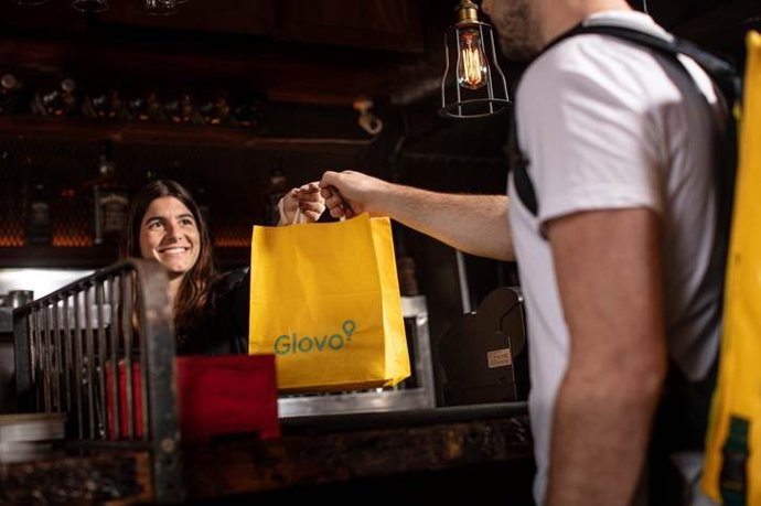 Un repartidor de Glovo.