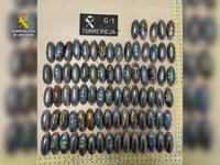 Dos hombres detenidos durante un control en Torrevieja con más de 800 gramos de hachís en su coche