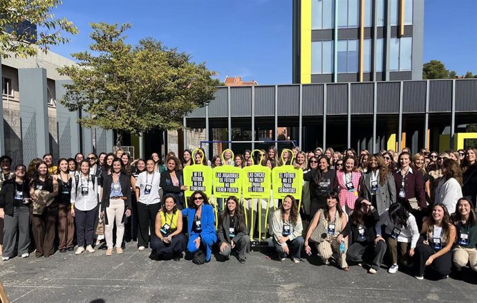 Fundación Tximist, Liga F y WFS presentan la campaña #SkipTheBarriers para romper estereotipos y prejuicios.
