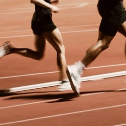 Atletas corriendo