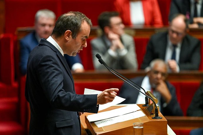 14 October 2025, France, Paris: French Prime Minister Sebastien Lecornu delivers his first general policy speech in front of the parliament and the new government following by a debate at the National Assembly in Paris, Photo: Julien Mattia/Le Pictorium v