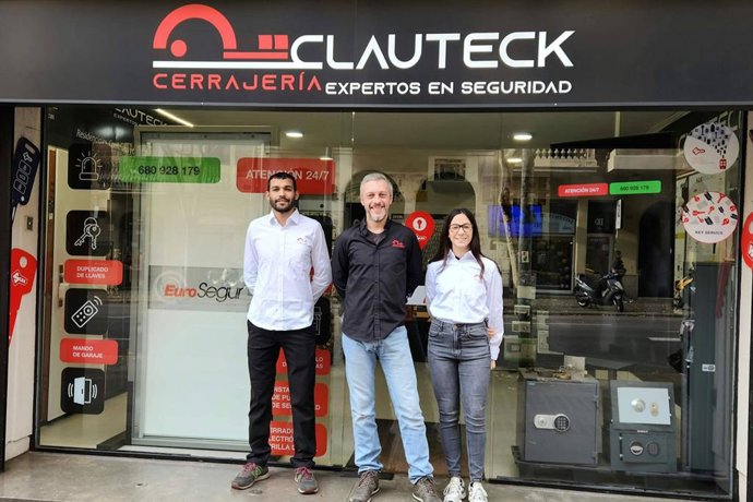 Clauteck, cerrajeros Barcelona 24 horas de confianza y con garantía profesional