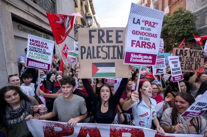 Manifestantes en apoyo a Palestina