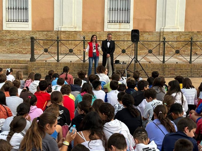 Celebración del 'Día de la Banderita' de Cruz Roja Huelva.