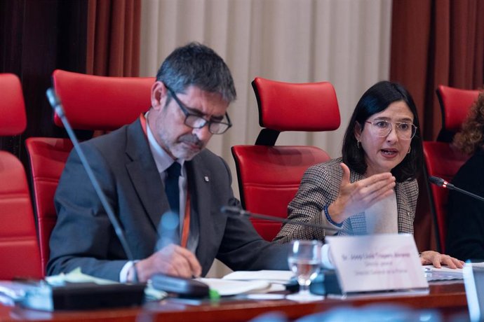 Archivo - La consellera de Interior y Seguridad Pública de la Generalitat, Núria Parlon, y el director general de Mossos, Josep Lluís Trapero (imagen de archivo)