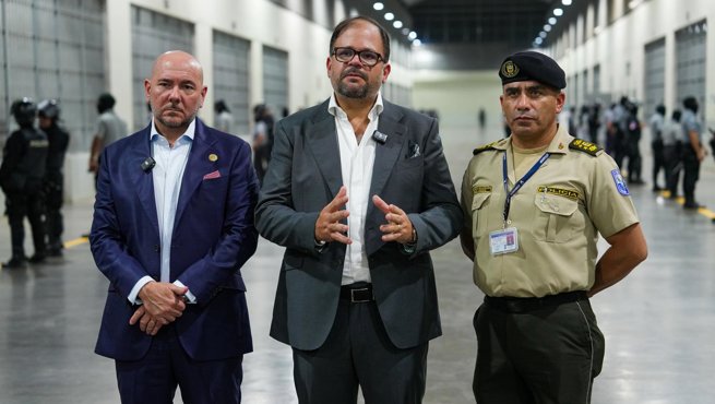 Política