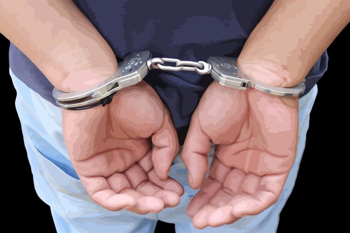 Un detenido en Mijas por coaccionar violentamente a su pareja en un establecimiento en la zona de Mijas Golf.