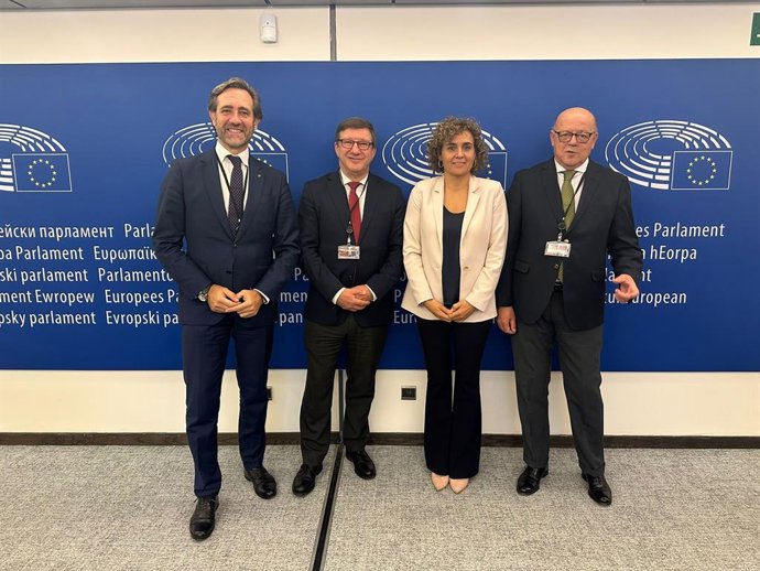 Mesa del Turismo mantiene las primeras reuniones en Bruselas tras inscribirse en el Registro de Transparencia de la UE y la puesta en marcha del Proyecto de Posicionamiento de la Mesa del Turismo en Europa.