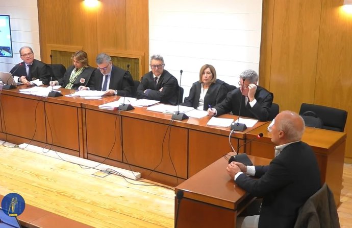 El exdirector de la leonesa IDER: "A Delgado no le parecimos suficientemente locales y hubo que vender los parques".