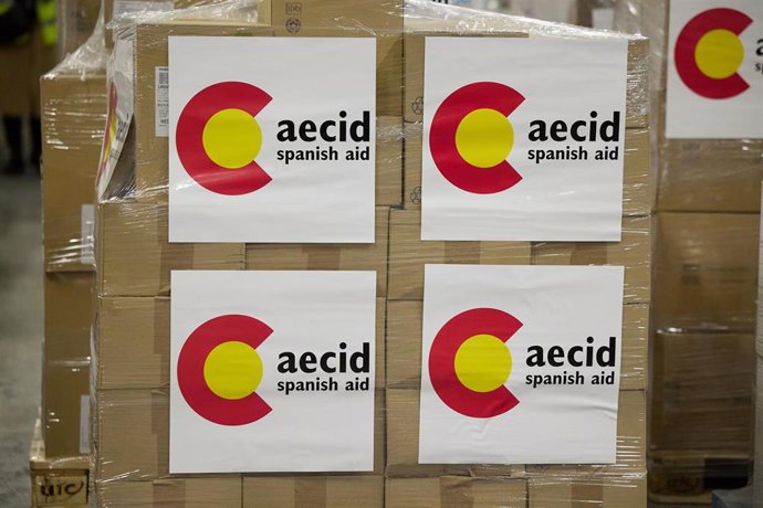 Archivo - Las cajas con ayuda humanitaria destinada a Gaza, en el centro de carga aérea Madrid-Barajas, a 10 de febrero de 2025, en Madrid (España).