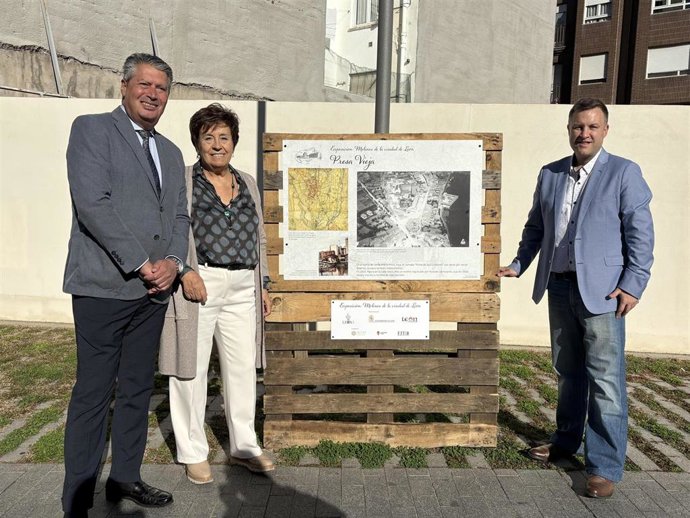 La concejala de Acción y Promoción Cultural, Elena Aguado, y el concejal de Desarrollo Urbano, Luis Miguel García, inauguran la muestra enmarcada en el XIV Congreso de Molinología