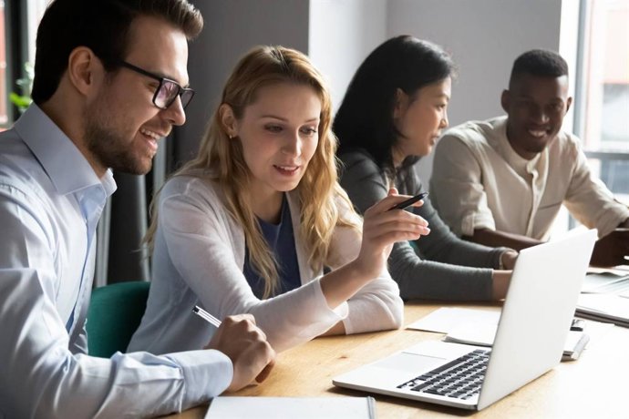 iTopTraining revela cómo la Inteligencia Artificial transforma la formación empresarial